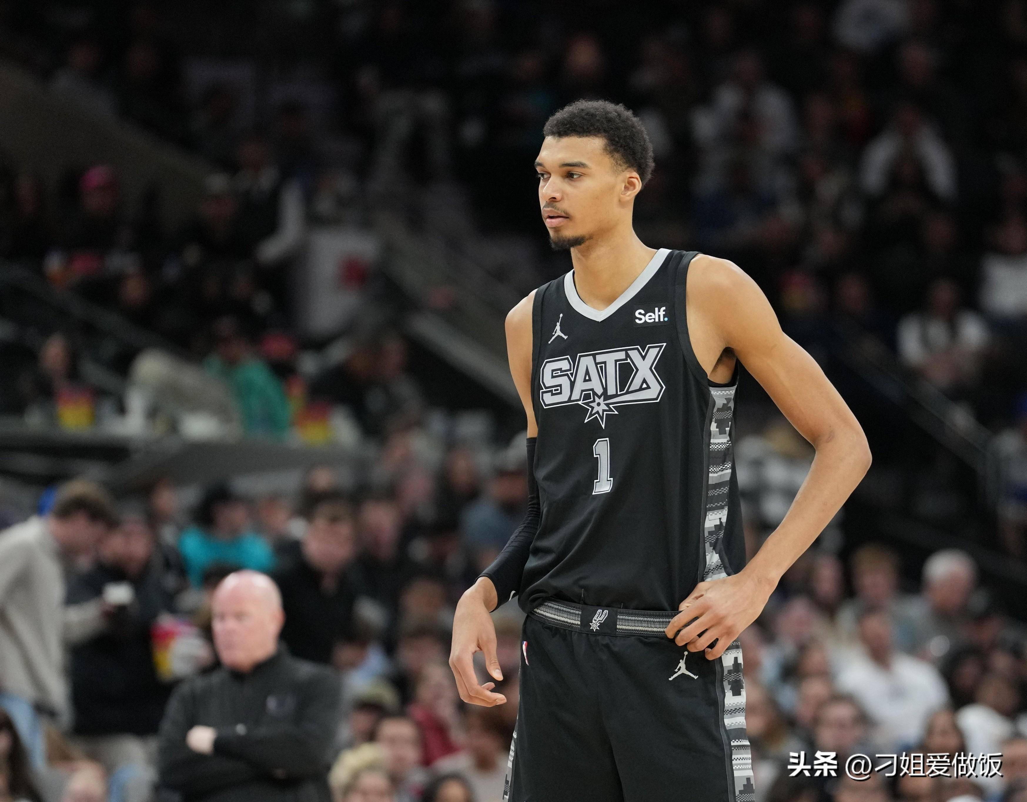 总局副局长张家胜会见阿迪高管，将在青少年足球领域开展合作（张家胜副局长会见阿迪达斯高层，携手推进青少年足球合作）