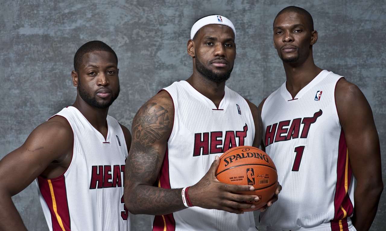 巴媒：内马尔预计下周接受手术，本月底前与桑托斯续约（巴西媒体称内马尔或将于下周手术，预计月底前敲定与桑托斯续约）