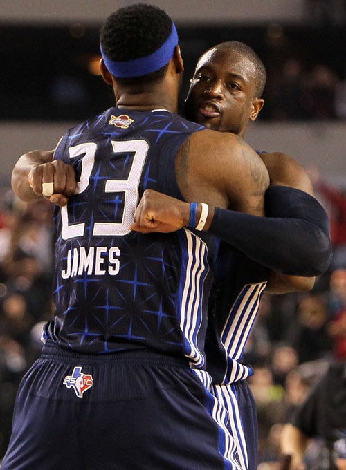 伊尔迪兹：胜利永远属于全队，我很高兴能为戴维送出助攻（伊尔迪兹：团队的胜利最重要，很高兴助攻戴维）